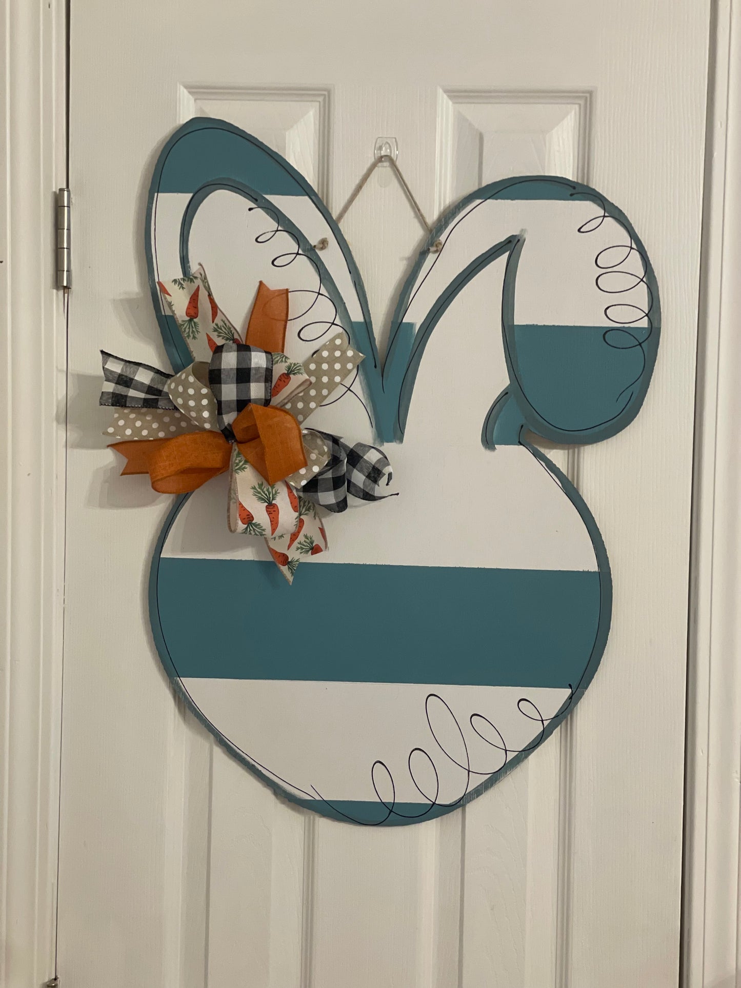 Easter - Bunny - blue shiplap